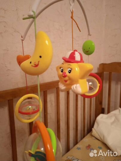 Мобиль на кроватку