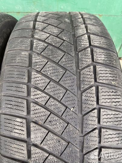 Continental ContiWinterContact TS 830 P 255/50 R19 107V