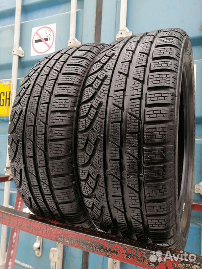 Pirelli Winter Sottozero 210 205/50 R17