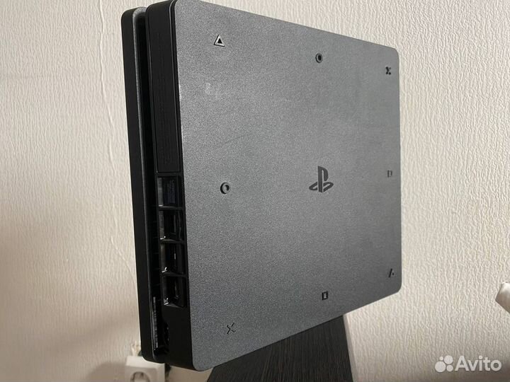 Sony playstation 4 slim 1tb с играми, 2 джойстика