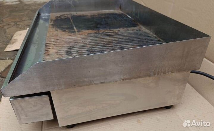 Жарочная поверхность Hurakan HKN-pslr730