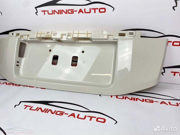 Накладка под номер Toyota LC Prado 150 Z2045