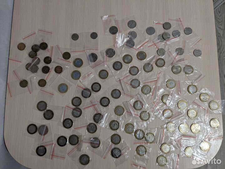 Юбилейные монеты Современной России