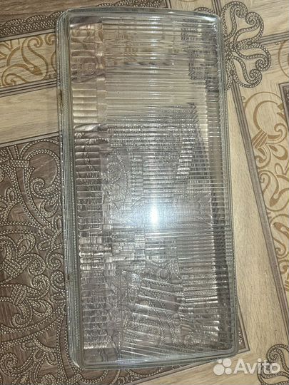 Стекло на чешку