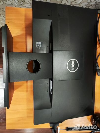 Монитор dell 21,5