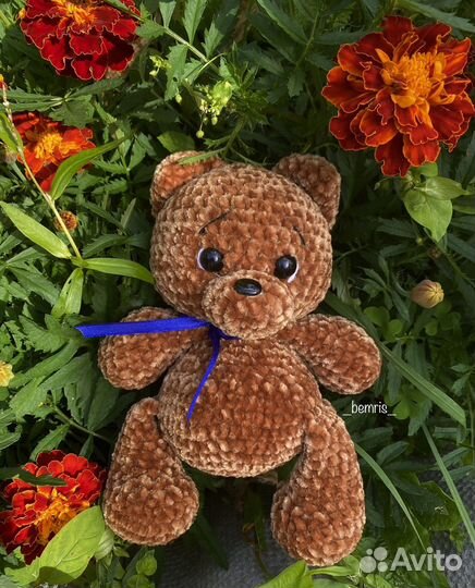 Плюшевый медвежонок