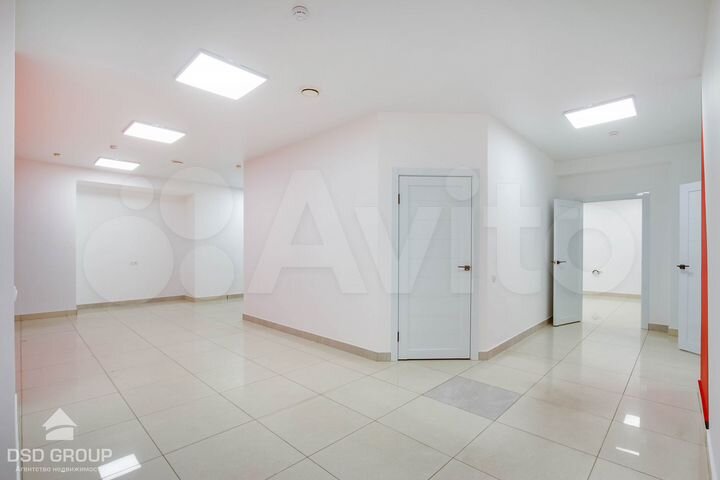 Свободного назначения, 290 м²