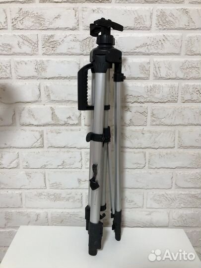 Штатив для фотоаппарата профессиональный