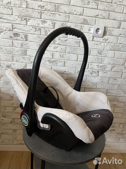 Коляска tutis zippy 3 в 1