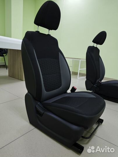 Передние сидения LADA vesta