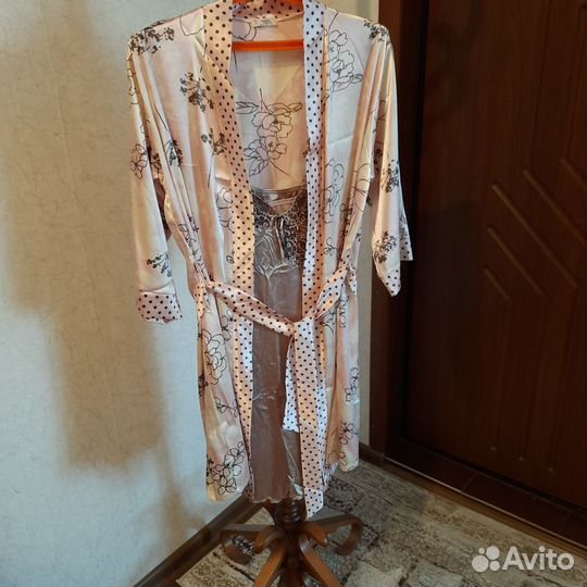 Женский халатик шелковый