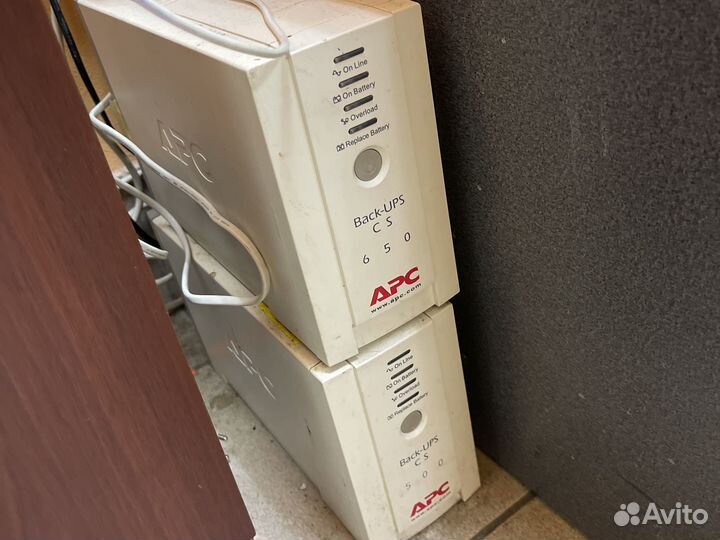 Ибп APC Back-UPS CS 650 BK650-RS
