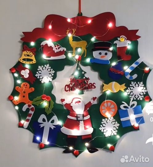 Новогодний рождественский венок из фетра