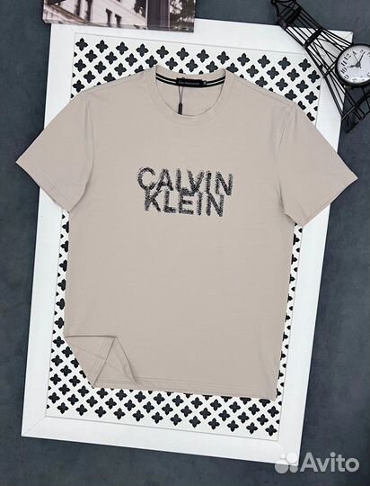 Футболка Calvin Klein