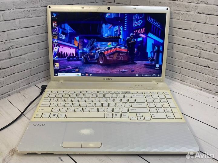 Игровой ноутбук Sony i7 / 8Gb / SSD + HDD / 4 ядра