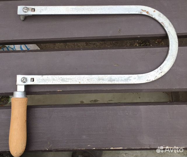 Лобзик ручной