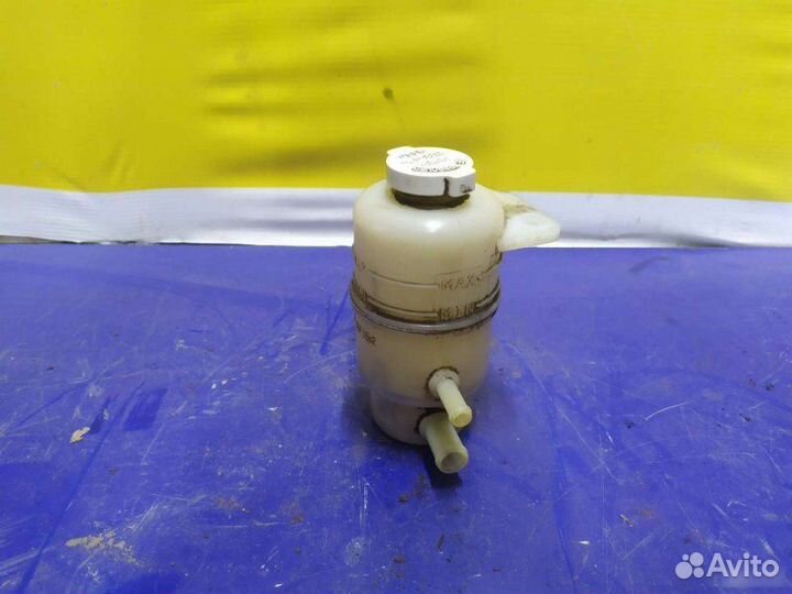 Бачок гур Mitsubishi Lancer 9