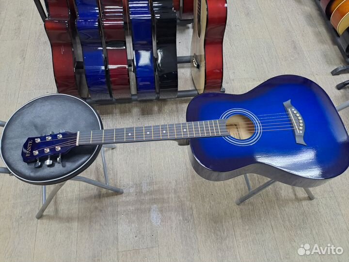 Гитара акустическая синяя