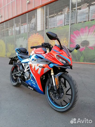 Cfmoto 300SR (ABS)