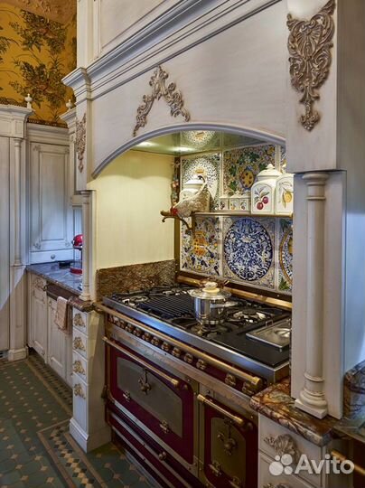 Кухонная столешница из натурального камня