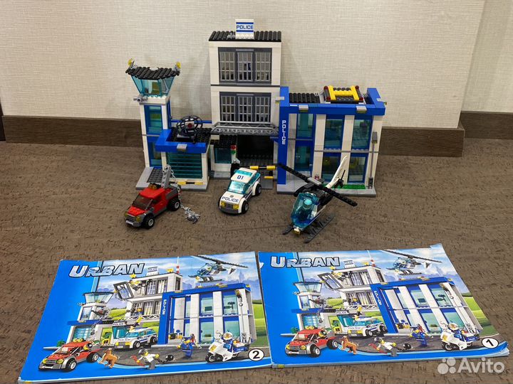 Lego полицейский участок