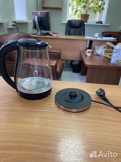 Чайник, микроволновка, пылесос, блендер