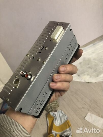 Радиоприемник магнитолла новая