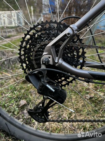Велосипед GT sram sx