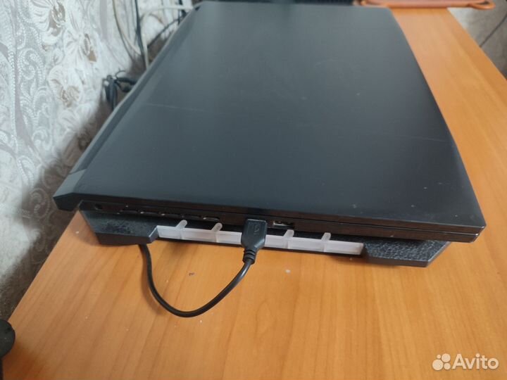 Игровой ноутбук msi katana 17 b12v