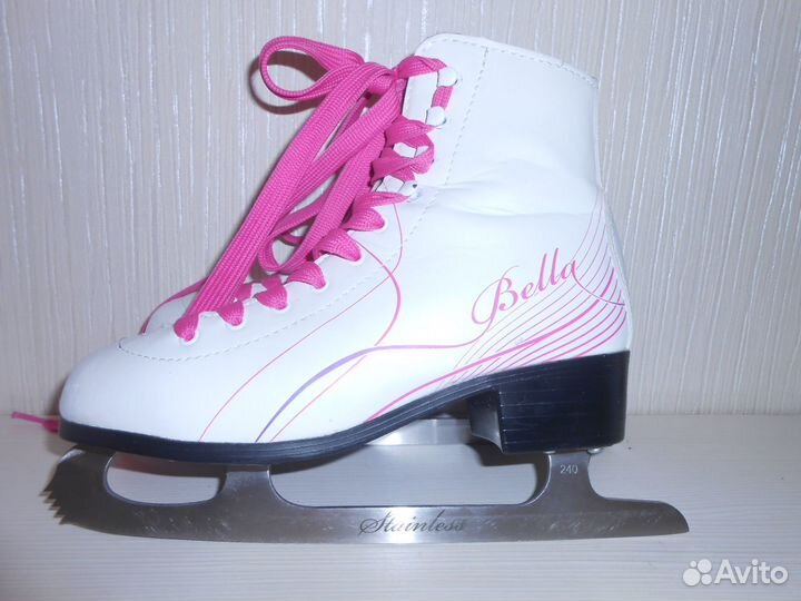 Конькти Bella р39 стелька 25см