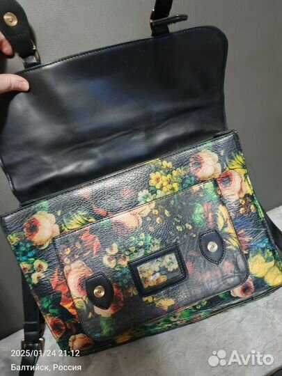 Портфель женский