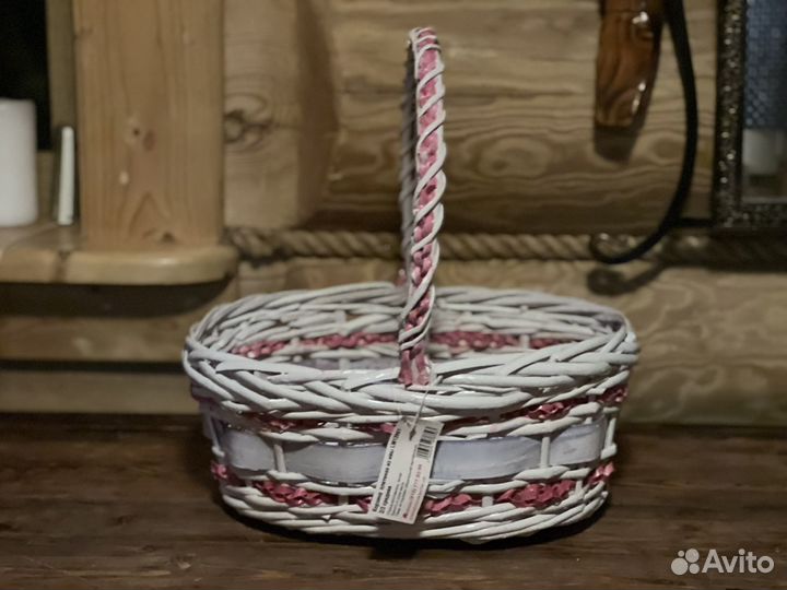 Корзина плетёная из ивы средняя