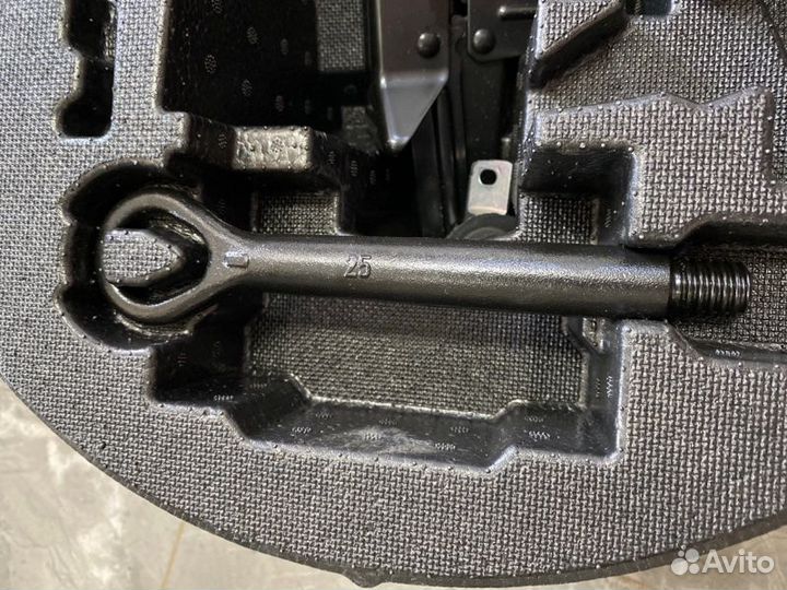 Органайзер с инструментами Toyota Camry V70 2grfks