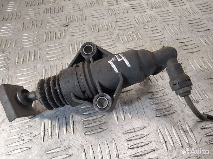 Рабочий тормозной цилиндр Volkswagen Golf 4