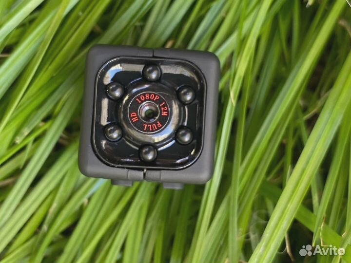 Мини камера SQ11 беспроводная