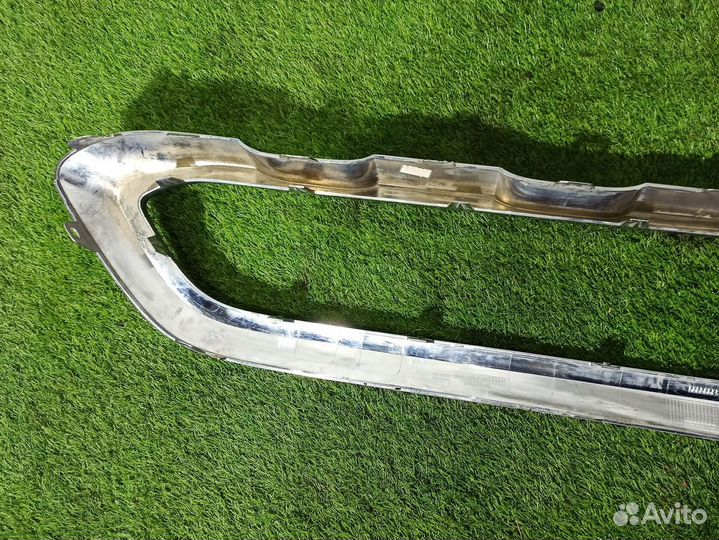 Хром переднего бампера Mercedes W253 X253 GLC