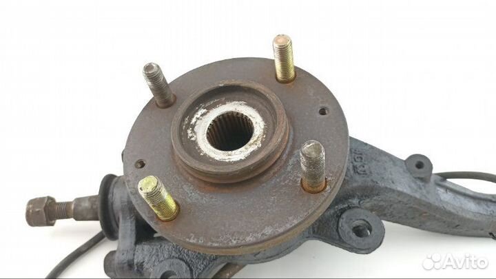 Ступица передняя правая Hyundai Sonata G6BA 2004