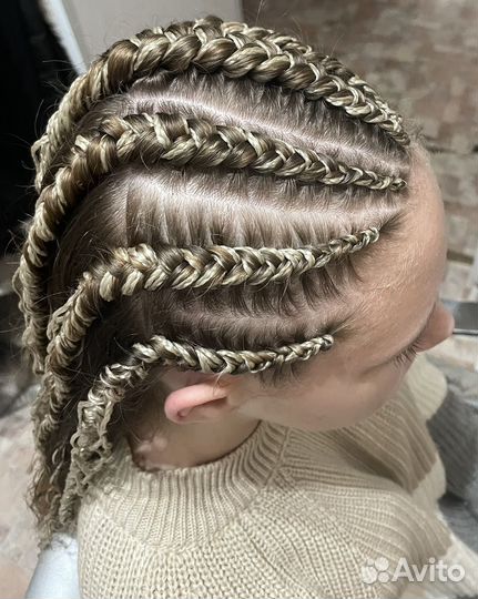 Брейды, афрокосы, канекалон, афрохвосты