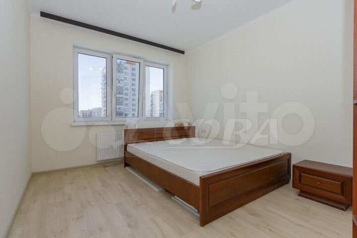 2-к. квартира, 57 м², 9/17 эт.