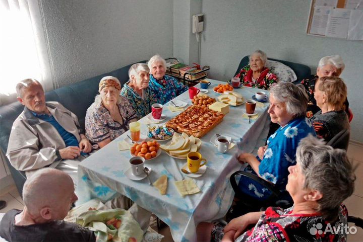 Сиделка за пожилым