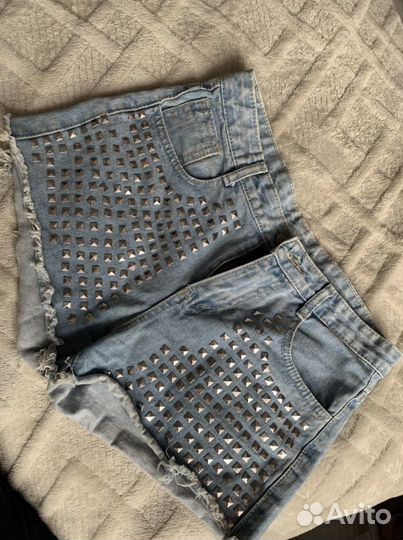 Шорты женские