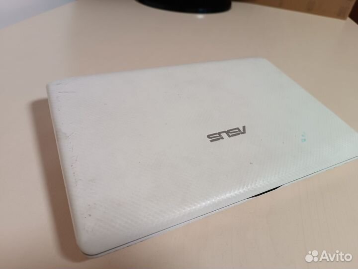 Нетбук asus 10