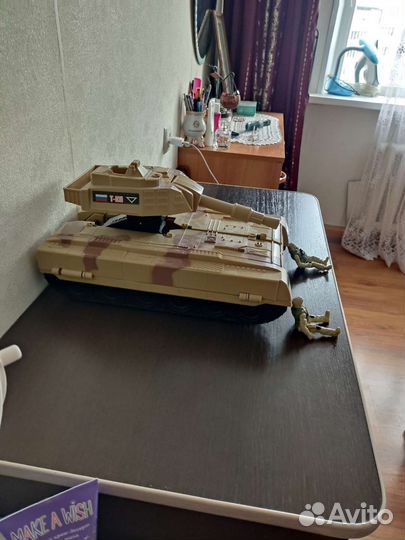 Складной игрушечный Танк