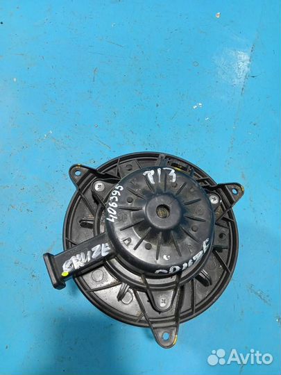 Моторчик отопителя (печки) Chevrolet Cruze (2009