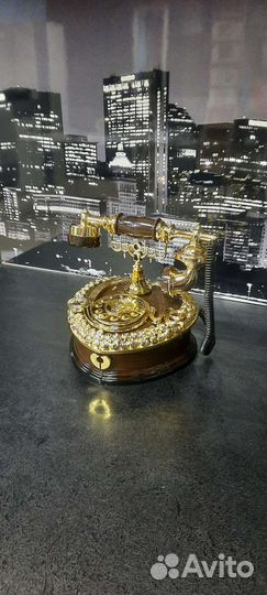 Музыкальная шкатулка телефон