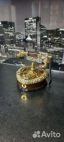 Музыкальная шкатулка телефон