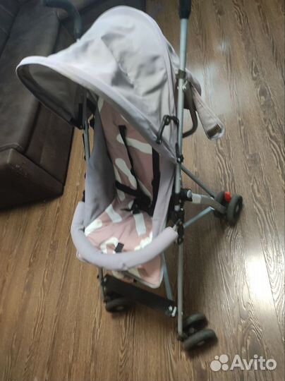 Прогулочная коляска трость
