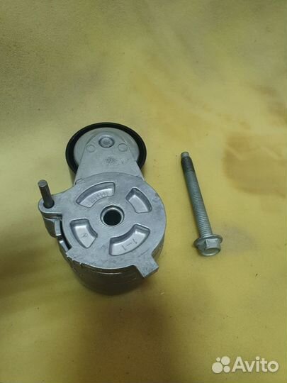 Натяжной ролик генератора Opel Insignia 1.6T 12