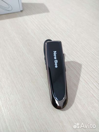 Bluetooth гарнитура New Bee