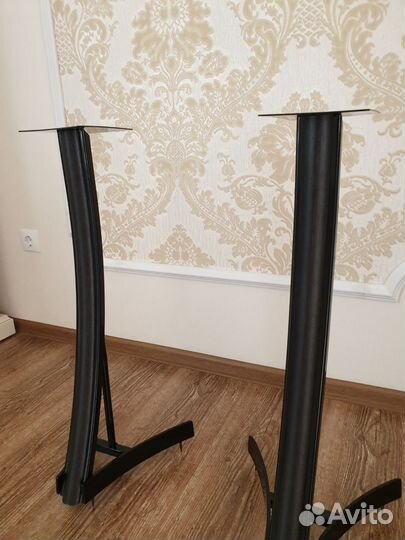 Стойки для акустики